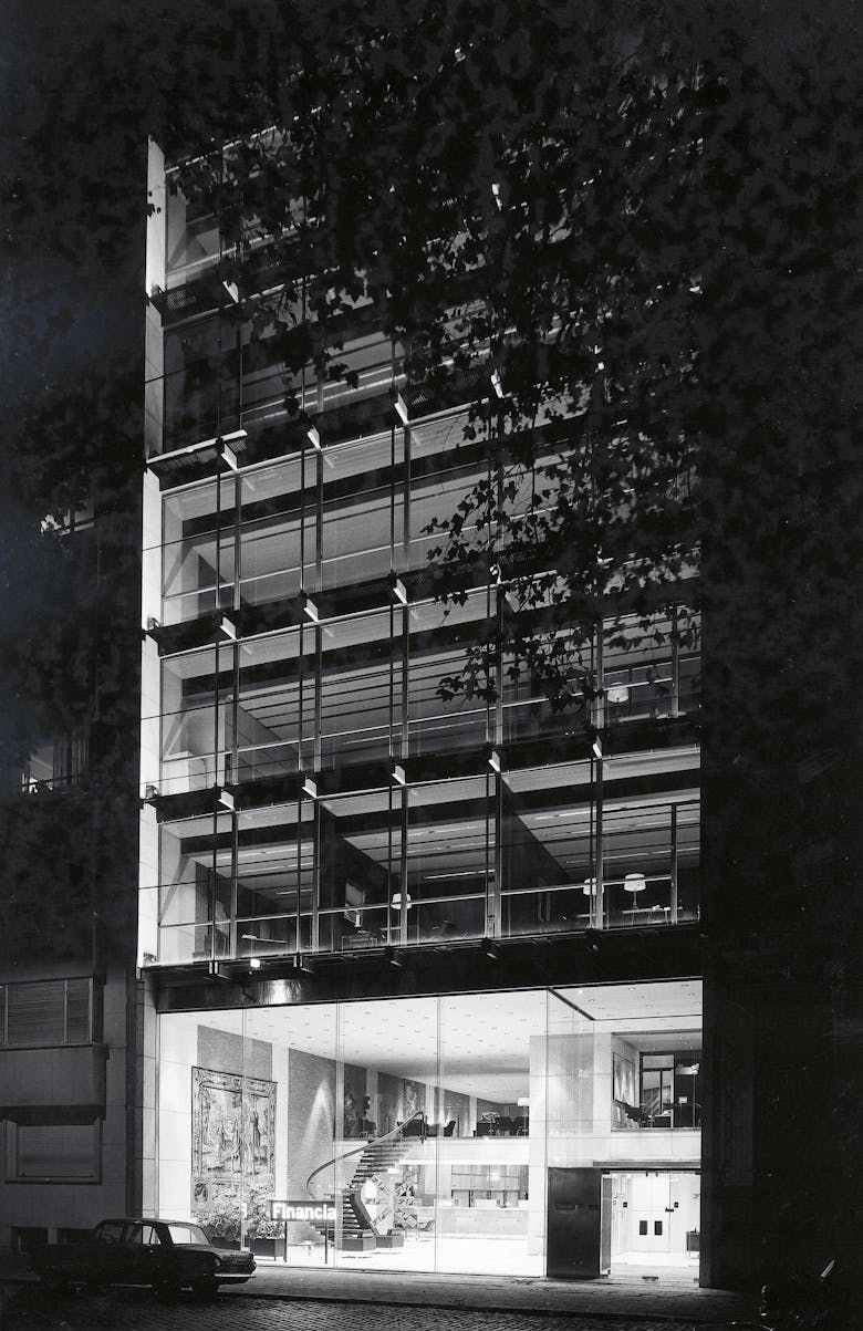 Hugo Van Kuyck, kantoorgebouw Financia in Antwerpen, 1967