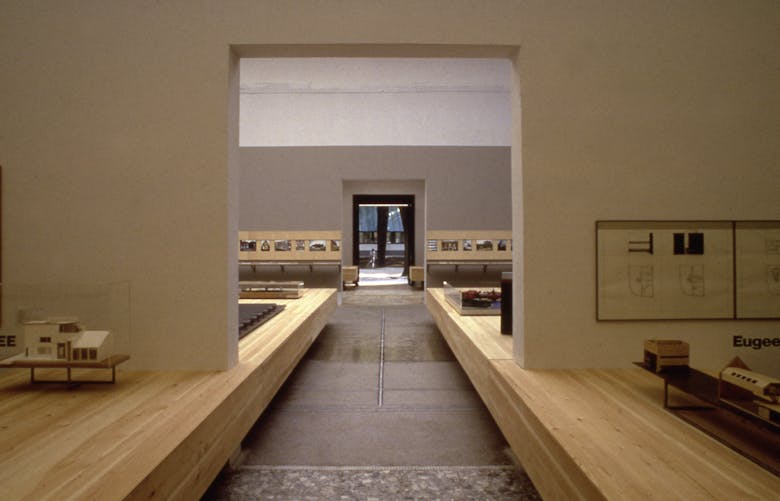 Scenografie tentoonstelling 'Architetti della Fiandra' in het Belgisch paviljoen op de 5de Internationale Architectuurbiënnale van Venetië, 1991