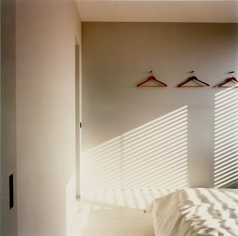Kreon guest room in Antwerp, 1997 | Verne Photography