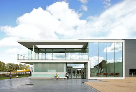 De Warande sport- en recreatiecentrum, Wetteren, VerhoevenCS architecture, Buro II & Archi+I, © Filip Dujardin