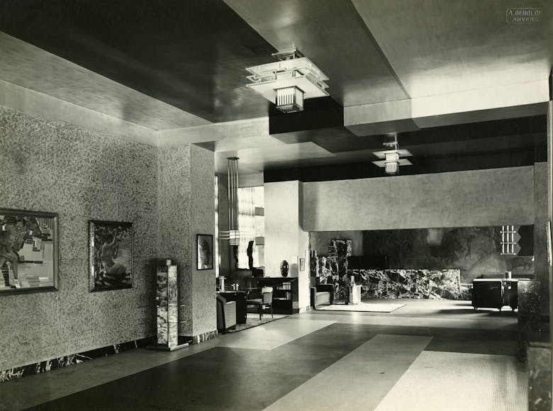 Léon Stynen, interieur van het paviljoen Dekoratieve Kunsten op de Antwerpse wereldtentoonstelling, 1930