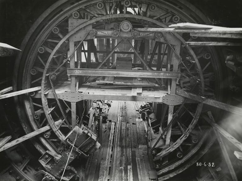 Bouw Waaslandtunnel in Antwerpen door aannemer Pieux Franki, 1932