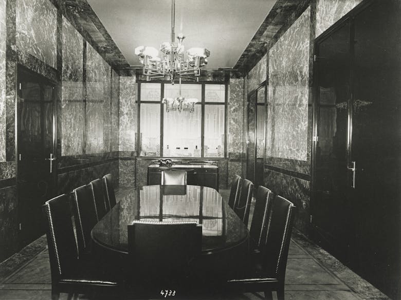 De vergaderzaal van de Raad van Beheer, 1932