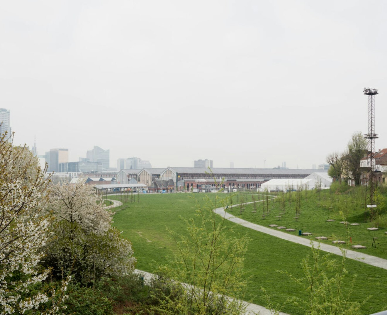 Bureau Bas Smets, Tour & Taxis Park, Sint-Jans-Molenbeek, (Foto: Michiel De Cleene)