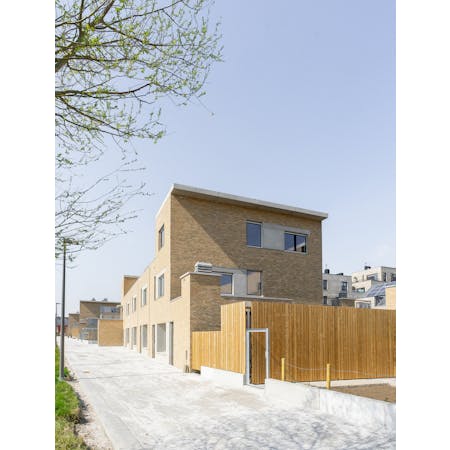 RE-ST architecten i.s.m. OM-AR architecten, Sociale woningen Neerland, Wilrijk © Franky Larousselle