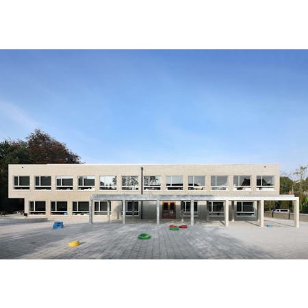 Architectenbureau Bart Dehaene i.s.m. Sileghem & Partners, Basisschool De Brug, Erpe-Mere © Filip Dujardin