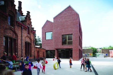 De Springplank Primary School, Bruges, Tom Thys architecten in collaboration with Carton123 architecten © Olmo Peeters