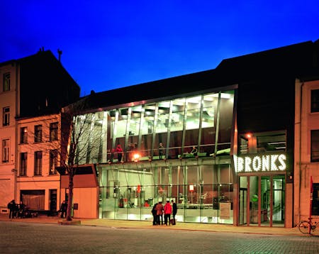 Jeugdtheater Bronks, Brussel, MDMA - Martine De Maeseneer Architecten © Marie-Françoise Plissart
