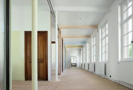 Kantoorgebouw Famous, architecten de vylder vinck taillieu © Filip Dujardin