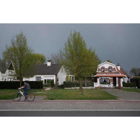 siL - uitbreiding van een gezinswoning met een betonskelet, Lokeren, BLAF Architecten © Stijn Bollaert