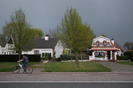 siL - uitbreiding van een gezinswoning met een betonskelet, Lokeren, BLAF Architecten © Stijn Bollaert