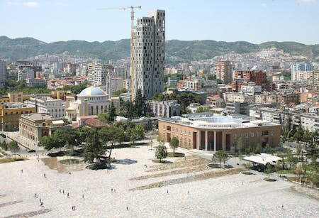Skanderbegplein, Tirana (Albanië), 51N4E © Filip Dujardin