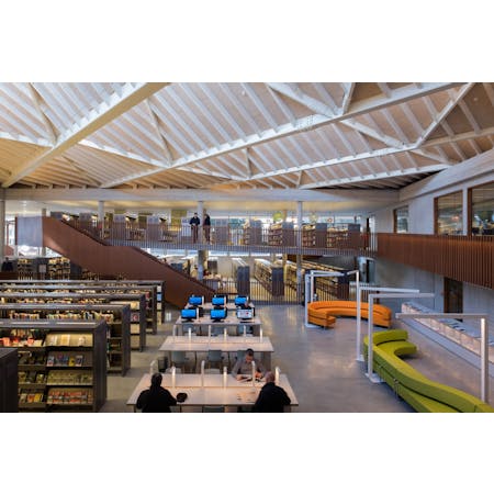 Stadsbibliotheek, Waregem, Robbrecht en Daem architecten i.s.m. Goedefroo + Goedefroo architecten © Filip Dujardin