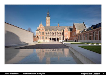 Stadsmuseum Hof van Busleyden, Mechelen, dmvA Architecten © Bart Gosselin