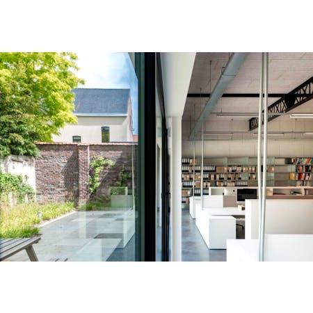 Verbouwing van een atelier tot architectuurbureau, Sileghem & Partners © Sileghem & Partners