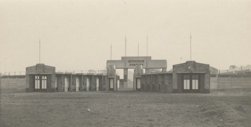 Poort Berchem Sport, 1929 architect Frans Peeter (collectie Architectuurarchieven Vlaams Architectuurinstituut)
